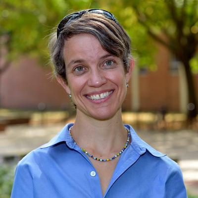 Headshot of Amy Dunham Strand